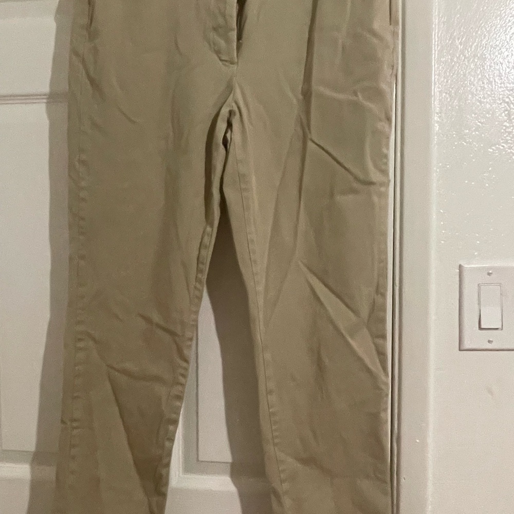 Worthington women’s Khaki Chinos size 12